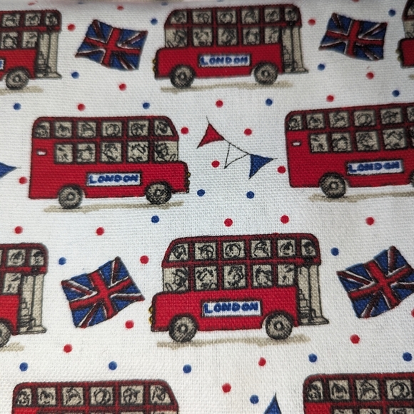 NWOT MILLY GREEN British Design Accessory Bag - Picture 2 of 8